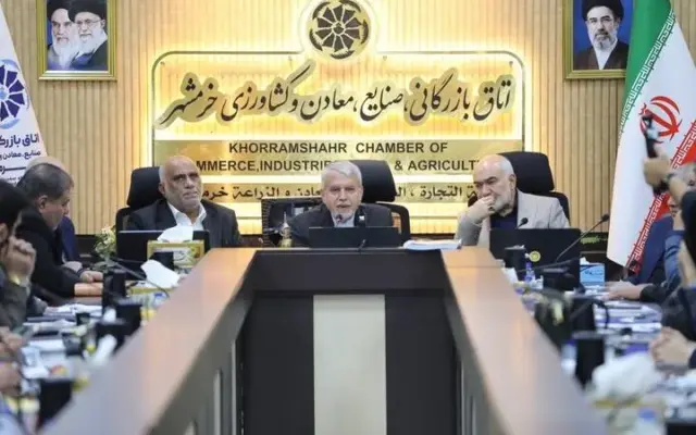 توسعه خرمشهر، رسالت دولت است/ گردشگری مرزی و دریایی باید به پیشران اقتصاد جنوب تبدیل شود/ ثبت ۱۲۹ اثر خوزستان در فهرست آثار ملی طی دو روز