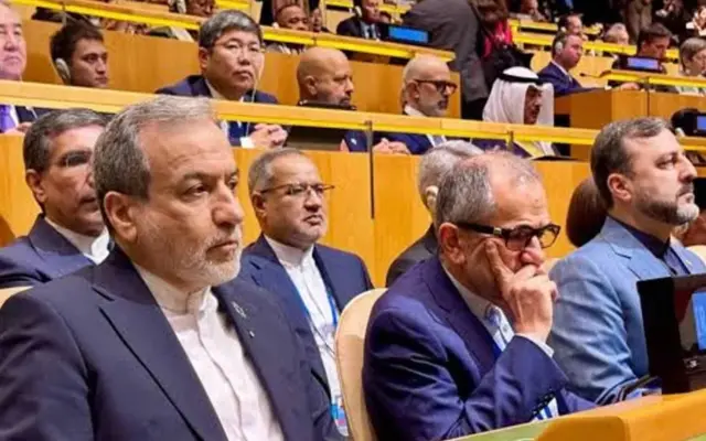 غریب آبادی: نظرات طرف آمریکایی در خصوص طرح ۷ روزه دریافت شده و در دست بررسی است