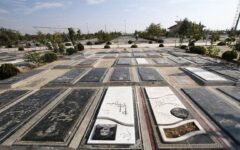 وقتی سنگ قبر بلای جان بازماندگان می‌شود