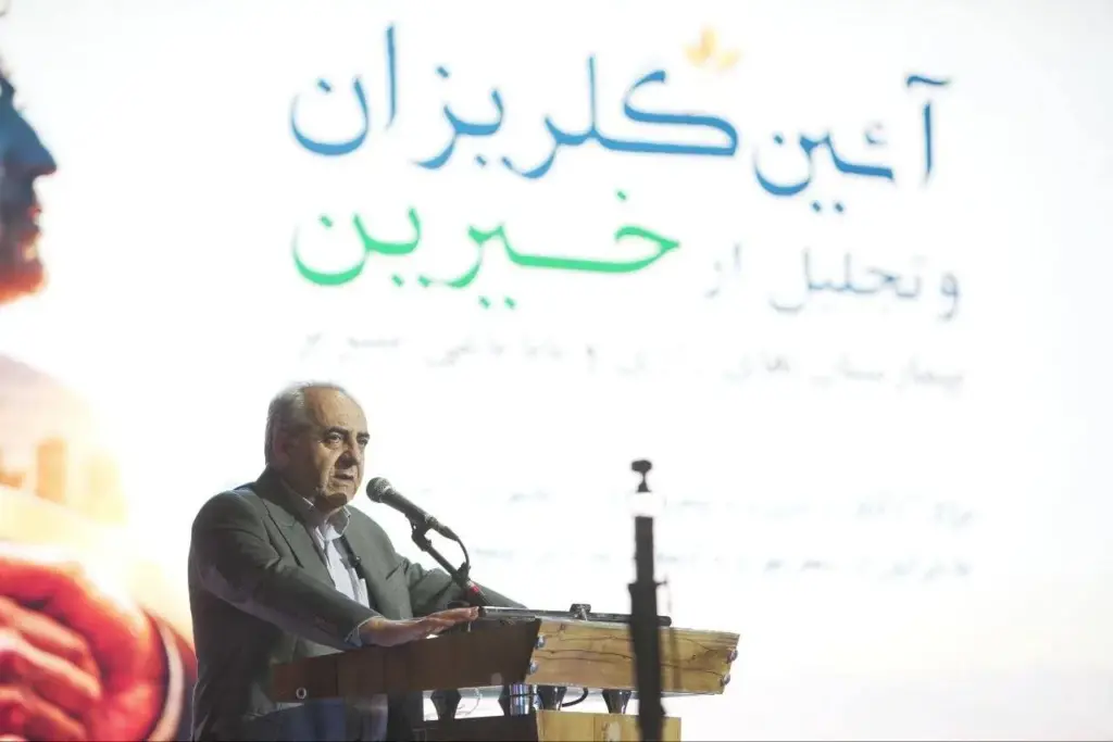 استاندار آذربایجان شرقی در آیین گلریزان خیرین بیمارستانهای رازی و باباباغی: فعالیت چشمگیر خیرین سلامت، از مسئولیت دولت نمیکاهد