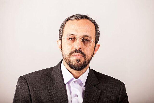 واکنش دستیار رئیس مجلس به سعید جلیلی: تقویم وحدت از روز گرفتاری دوستان شروع نمیشود