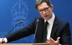 تکرار مواضع خصمانه لندن علیه تهران