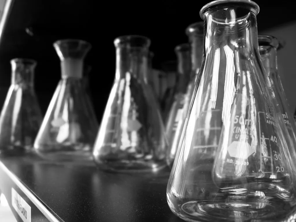 Former OpenAI science lead launches Warp Science to automate wet labs with robots