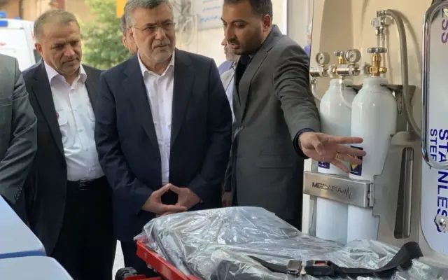 وزیر بهداشت: آمبولانس باید فقط برای انتقال بیماران و نجات جان انسان استفاده شود