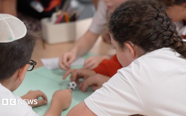 Schools should recognise antisemitism as distinct form of harm, review says