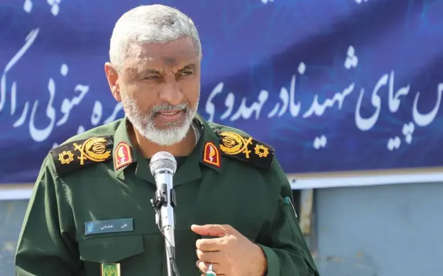 فرمانده نیروی دریایی سپاه: برای غرق کردن ناو‌های آمریکایی لحظه‌شماری می‌کنیم