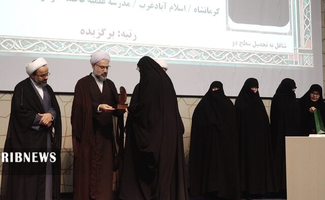 انتخاب ۴۵ اثر برگزیده از میان ۵ هزار پژوهش در جشنواره بانوی کرامت
