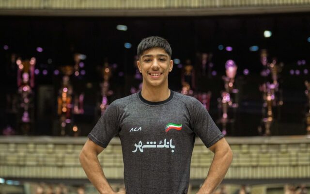 ستاره جدید کشتی از لاس وگاس طلوع کرد؛ اهورا خاطری، پادشاه بازگشت‌ها