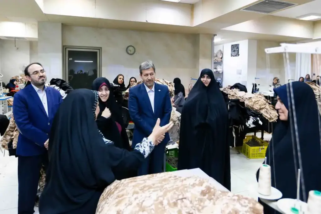 بازدید مقامات ارشد از یک الگوی موفق توانمندسازی در نصف‌جهان/ پیگیری فوری مطالبات خیریه صدیقین با دستور استاندار اصفهان