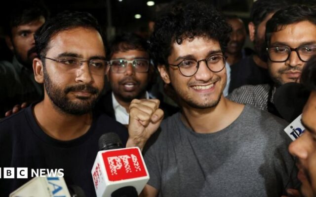 India 'cockroach' leaders who called on election chief to quit are freed from jail