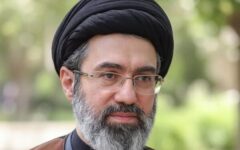 رهبر انقلاب اسلامی: قهرمانی تیم ملی کشتی زیر ۲۳ سال، دل ملت را شاد کرد/ به نسل جوان قهرمان میهن و ملت سرافراز ایران تبریک می‌گویم