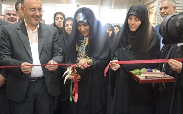 پنجمین نمایشگاه لباس ایرانی اسلامی «گوهرشاد» در ارومیه آغاز به کار کرد