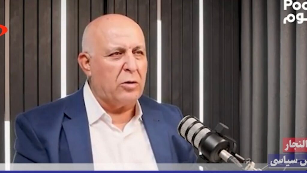 شگفتی تحلیلگر عربزبان از ایستادگی و مقاومت ایران در برابر ابرقدرتهای جهان + فیلم