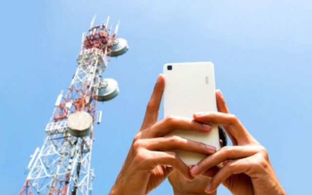 اختلال اینترنت و تلفن همراه در مشهد تا ۱۰ روز آینده برطرف می‌شود
