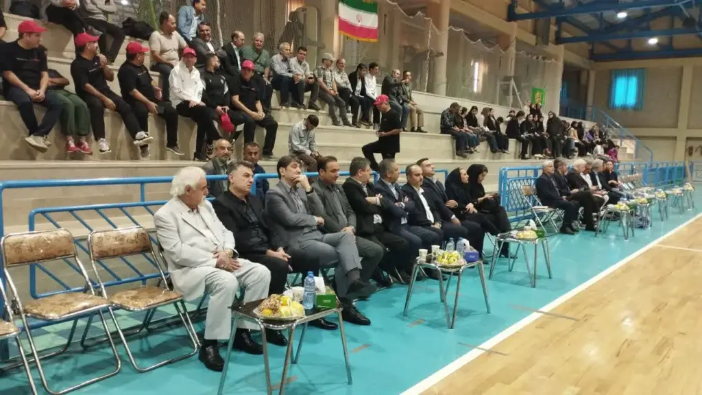 آغاز جشنواره فرهنگی ورزشی منطقه 9 بیمه ایران در قزوین
