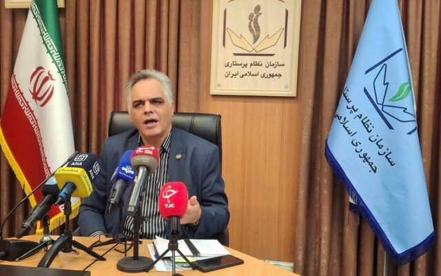 ضرورت توازن در توزیع منابع در نظام سلامت/ پرستاران تعرفه اسفند سال گذشته را دریافت می‌کنند