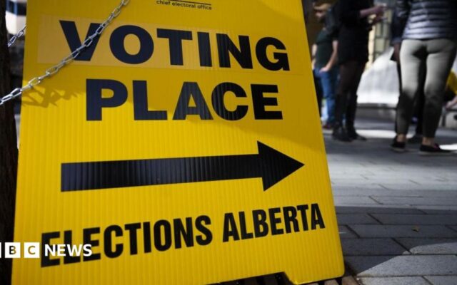 Alberta heads to polls to decide whether to hold vote on separation from Canada