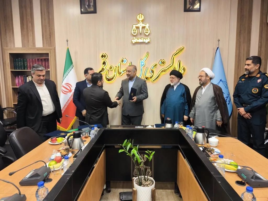تأکید رئیس سازمان زندان‌ها بر ضرورت توسعه ارفاقات قانونی و کاهش جمعیت کیفری