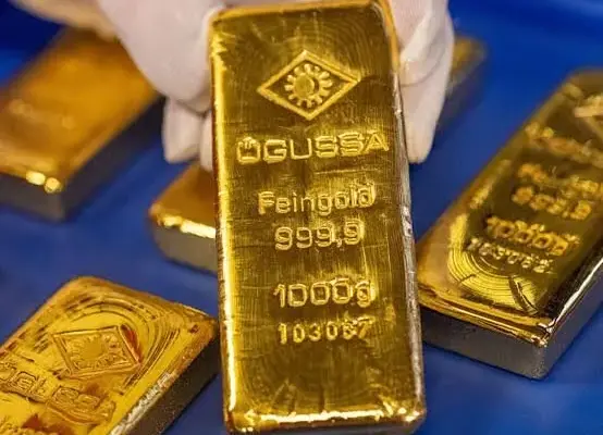 طلای جهانی با کاهش هفتگی به تعطیلات رفت