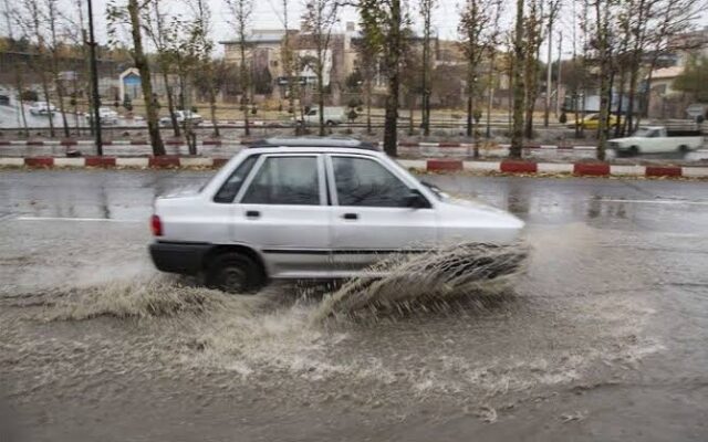بارش باران و کاهش ۵ درجهای دمای هوای زنجان تا پایان هفته