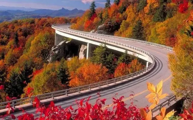 ۱۰ مکان نزدیک به تهران برای سفر ۱ روزه در آبان ماه