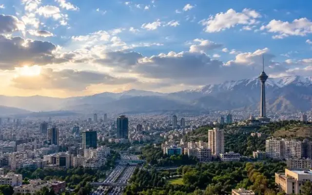 کاهش تدریجی دمای تهران تا دوشنبه هفته آتی