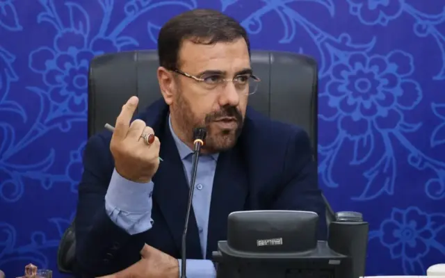 استاندار فارس: جامعه بیش از هر زمان نیازمند نشاط و آرامش روانی است