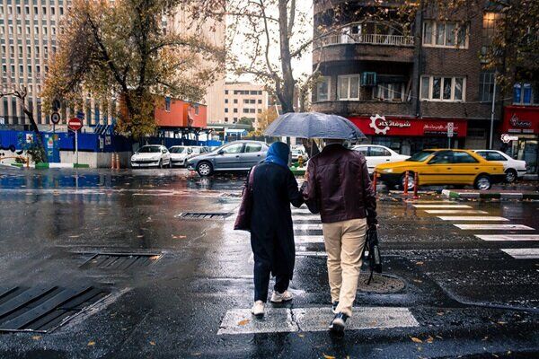 خطر صاعقه در برخی مناطق زنجان؛ هشدار هواشناسی برای روزهای آینده
