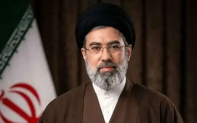 رهبر انقلاب: فراجا با رفتار اعتمادآفرین خود، می‌تواند اعتماد مردم به این نهاد را ارتقاء ببخشد