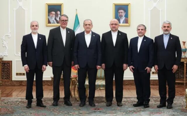 پزشکیان: تقویت انسجام اسلامی مانع از جرأت رژیم صهیونیستی برای حمله به کشورهای مسلمان میشود