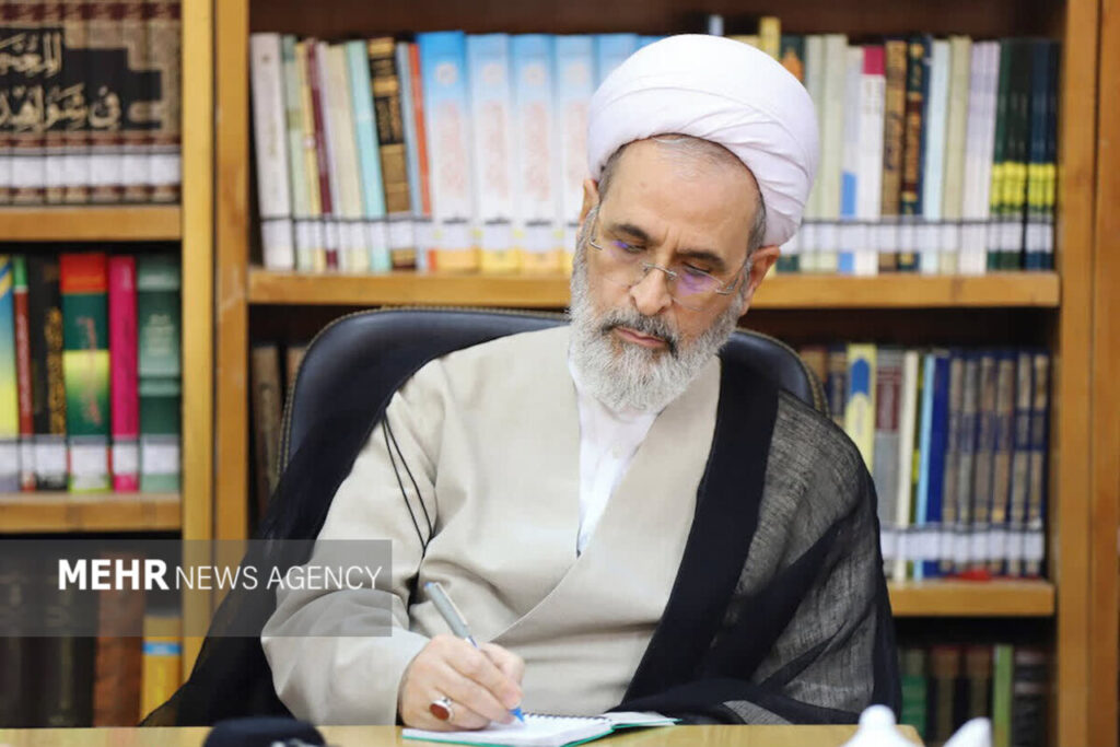 اعرافی: هیچ کشوری حق ندارد زنان مسلمان را از حق شرعی حجاب محروم کند