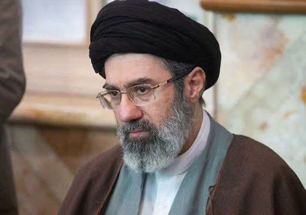 مسئولان حوزه سلامت به جامعه پرستاری داشته توجه ویژه کنند