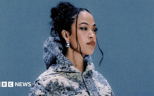 The artist dropping her debut album after a billion streams
