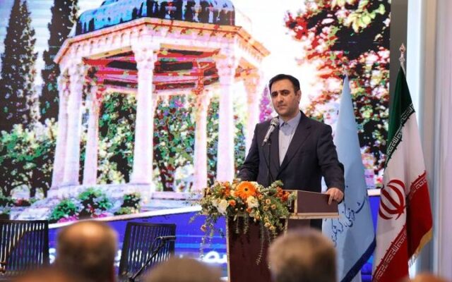 تأکید رئیس مرکز سرمایهگذاری وزارت میراثفرهنگی بر تسهیل فرایند ورود سرمایه به بخش گردشگری