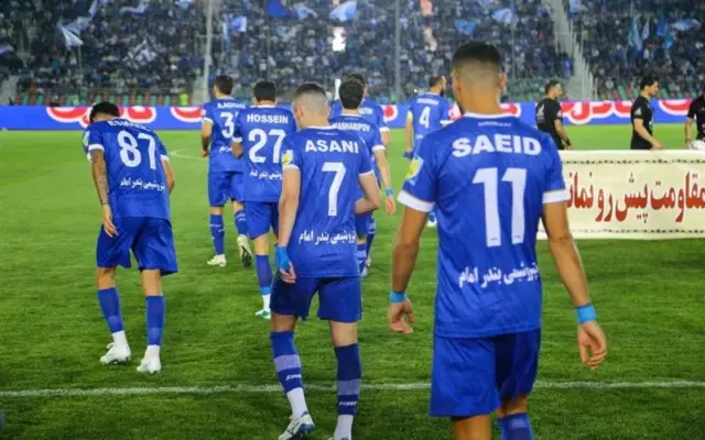 فریبا، عضو کمیته فنی استقلال :پرسپولیس برنده سه جانبه می‌شد، جام پارسال را به استقلال می‌دادند