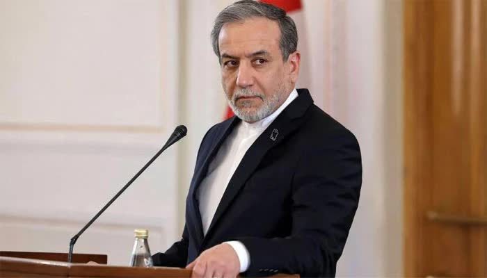 عراقچی: خسارتهای زیستمحیطی تجاوز آمریکا باید بهعنوان جنایت جنگی بررسی شود / تأکید بر پیامدهای بلندمدت جنگ بر محیط زیست خلیج فارس / ضرورت پیگیری بینالمللی آسیبهای زیستمحیطی