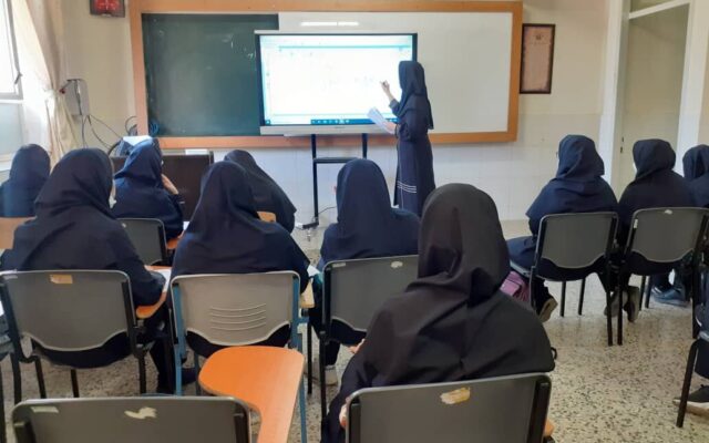 امیدواری تحصیلی افزایش یافت؛ دانش آموزان در امتحانات یک و نیم نمره بیشتر گرفتند