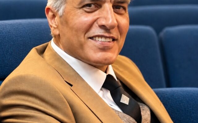 پسرم رو کرده زیر خاک ، مهریه هم میخواد!