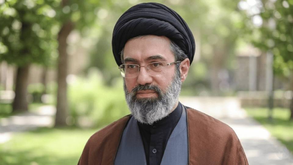 پیام رهبر انقلاب در پی افتخار آفرینی تیم امید کشتی آزاد