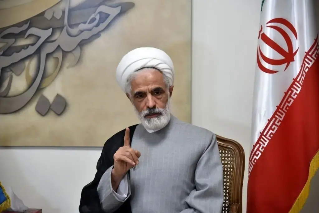 انتقاد مجید انصاری به نقدها به پزشکیان به دلیل استفاده از نهج‌البلاغه در سخنرانی‌هایش