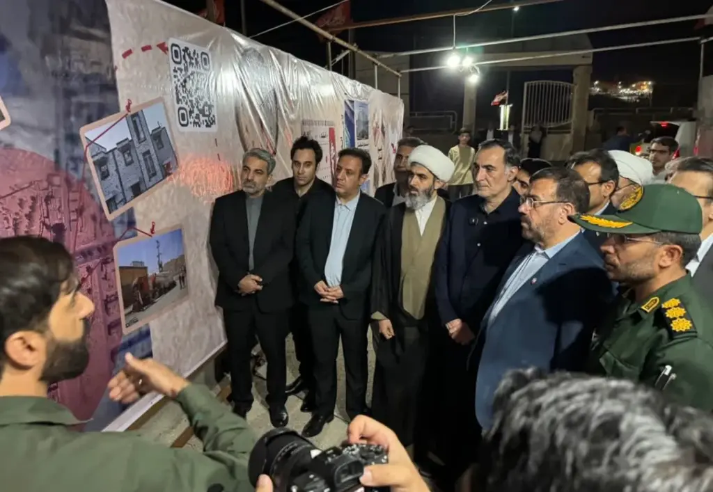 دیدار معاون رئیس جمهور با خانواده های شهدای بمباران لامرد