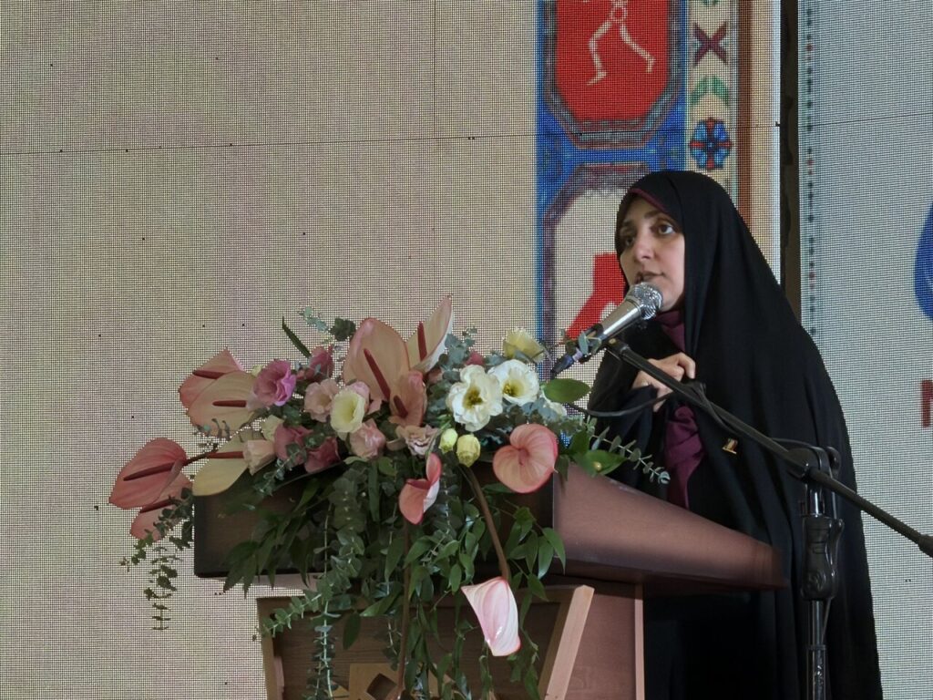 بیش از ۶۰ درصد متقاضیان ورود به دانشگاه زن هستند؛ سهمشان از اقتصاد چقدر است؟