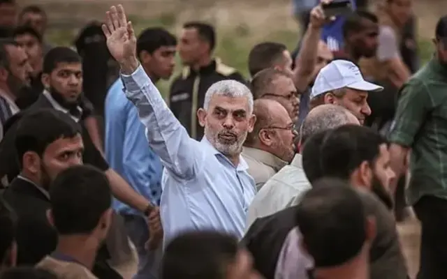 نویسنده صهیونیست: یحیی السنوار اسرائیل را برای چند نسل‌ شکست داد
