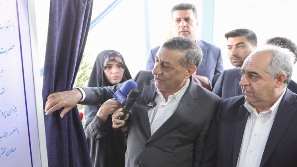 افتتاح طرح‌های صنعت آب و برق آذربایجان شرقی توسط معاون اجرایی رئیس جمهور