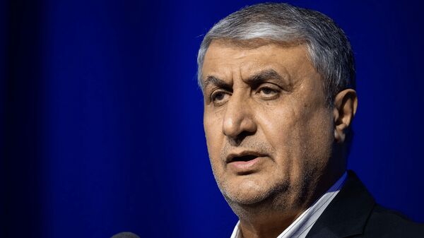 اسلامی: ایران اورانیوم غنیشده خود را تحویل نخواهد داد/ از حق غنی سازی کوتاه نمی آییم