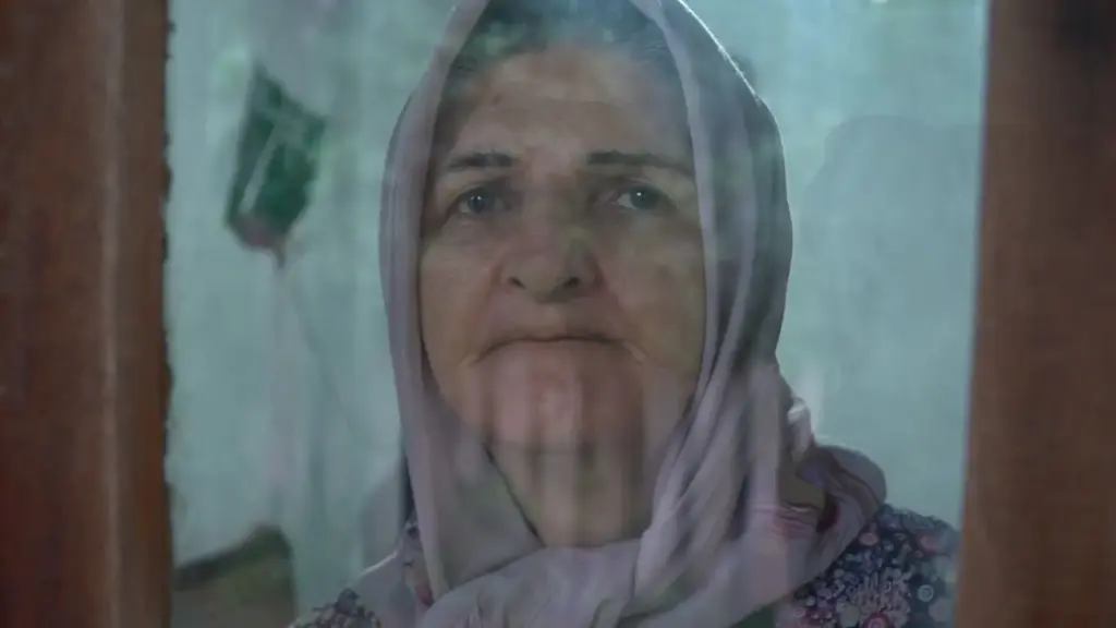 مهدی رجبیان: «ماه مثل ماهروزه» پیوند عشق را در مواجهه با آلزایمر روایت میکند