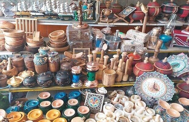 نمایشگاه توانمندی‌های بانوان ساوجی قدمی استوار برای رونق مشاغل خانگی