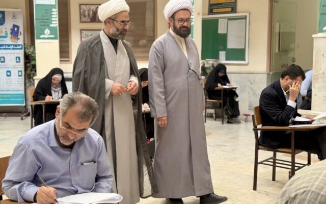 ۴۰نفر به مرحله استانی مسابقات معارفی قرآن در قزوین راه یافتند