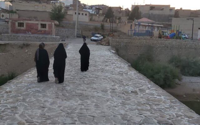پایان مرمت و استحکام‌بخشی سطح گذر پل تاریخی اَفرینه در لرستان