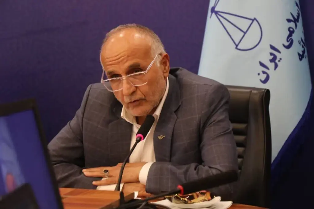 حل مشکل بازنشسته‌های دانشگاه آزاد اسلامی گرگان با پادرمیانی شوای حل اختلاف